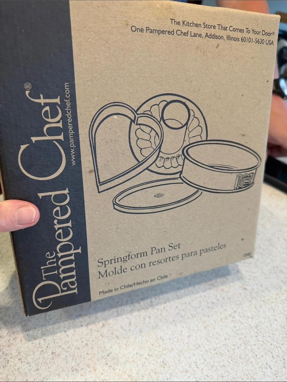 The Pampered Chef Springform Pan Set Box new in box